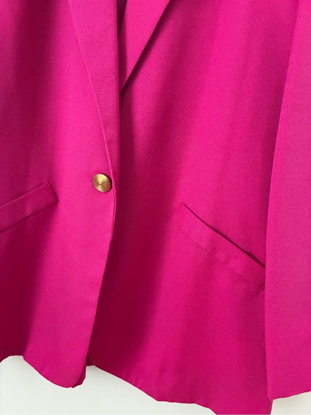 Vintage Fuscia Halston Wool Studded Jacket w/ Matching Skirt Size 8 Made in USA - Picture 4 of 9